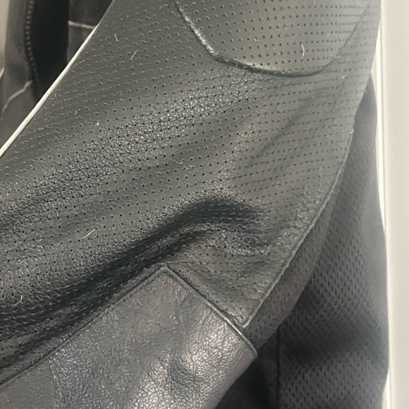 Motorcycle jacket - Picture 4 of 5